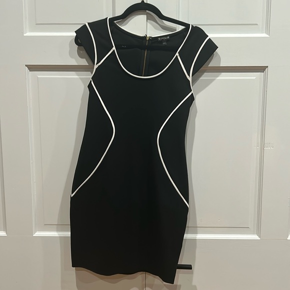 Express Black and white mini dress - Picture 2 of 3